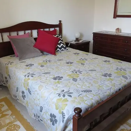 Vakantiehuis Casa S Nicolau 2 Near The